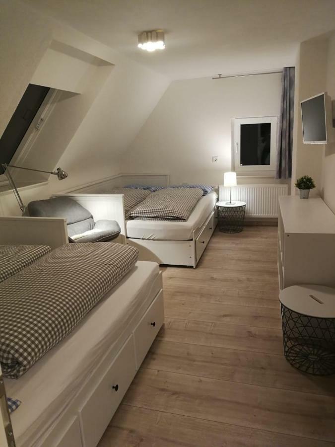 Feriendorf Falkenegg Ленещат Екстериор снимка